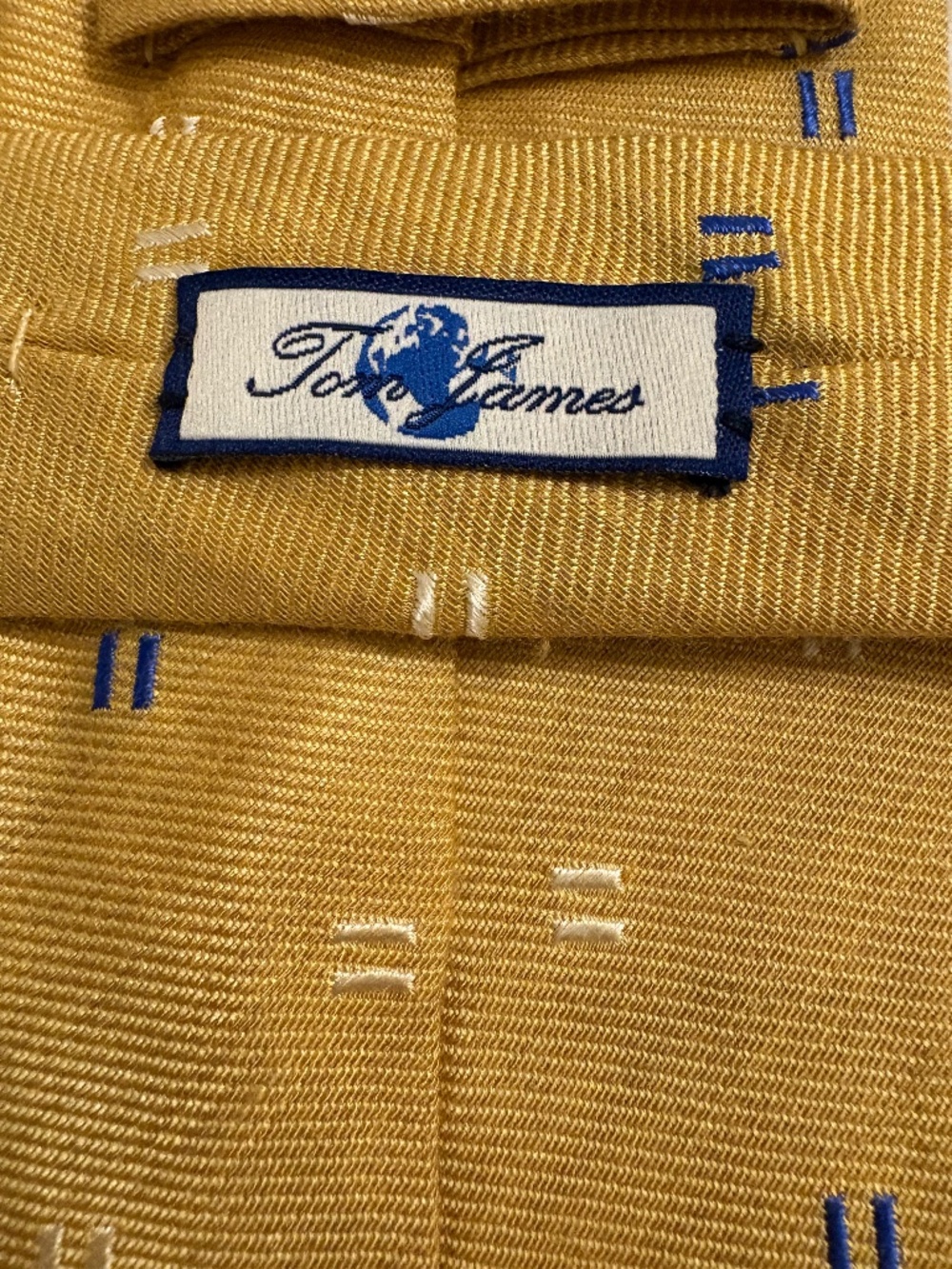 Vintage Tom James Gold Blue Geometric Squares Silk Blend Necktie 3”